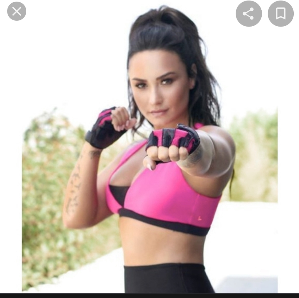 Demi Lovato Fabletics Pink Bra